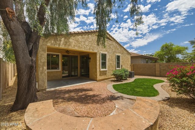 1570 S CHAPARRAL Boulevard, Gilbert, AZ 85296