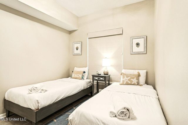 2228 Beach Drive, 604, Gulfport, MS 39507