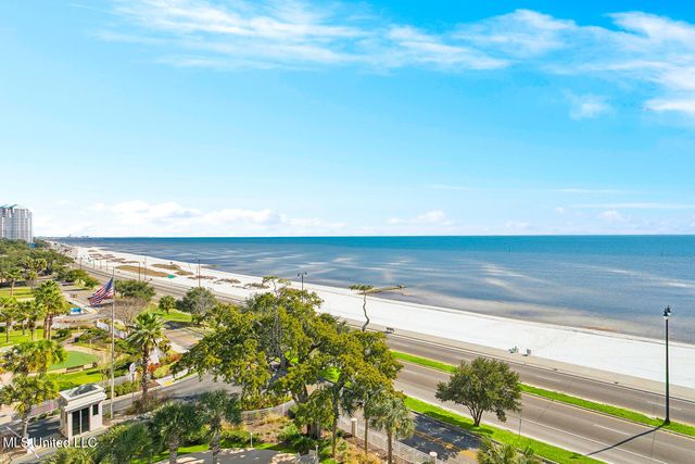 2228 Beach Drive, 604, Gulfport, MS 39507