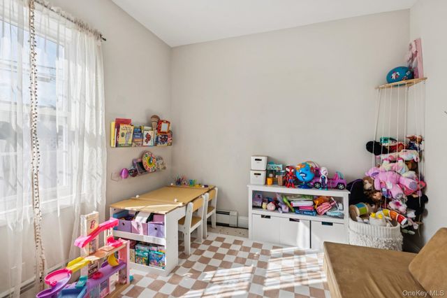 72 Waverly Avenue, Patchogue, NY 11772