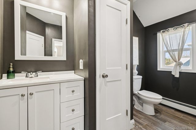 72 Waverly Avenue, Patchogue, NY 11772