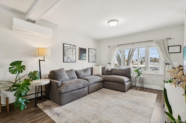 72 Waverly Avenue, Patchogue, NY 11772