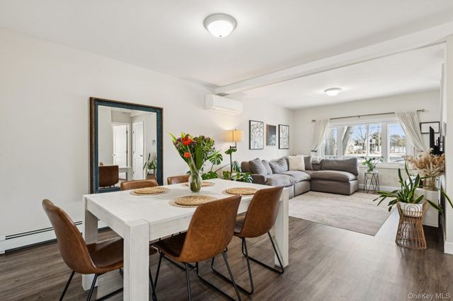 72 Waverly Avenue, Patchogue, NY 11772