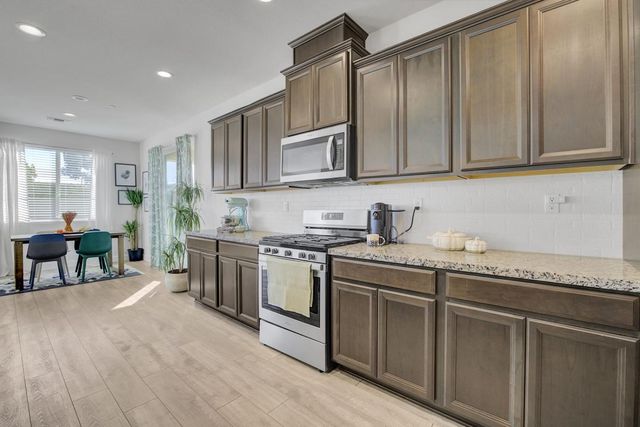 871 Cordoba Way, Hollister, CA 95023