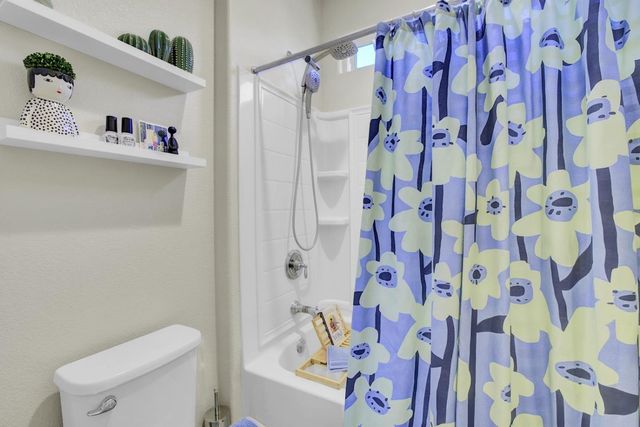 871 Cordoba Way, Hollister, CA 95023