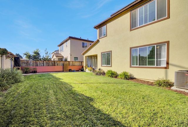 871 Cordoba Way, Hollister, CA 95023