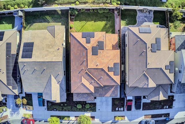 871 Cordoba Way, Hollister, CA 95023