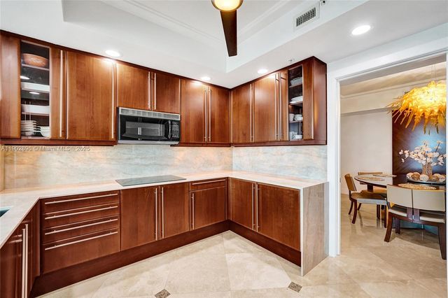 411 N New River Dr E 3703, Fort Lauderdale, FL 33301