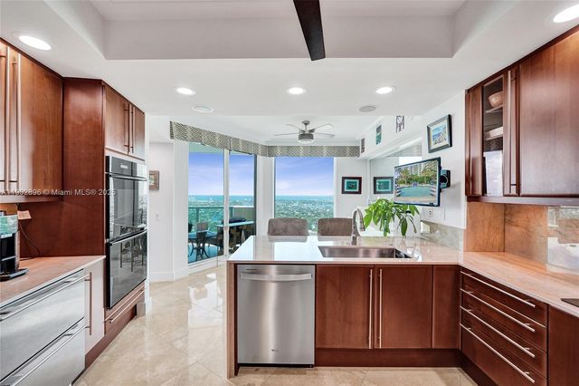 411 N New River Dr E 3703, Fort Lauderdale, FL 33301