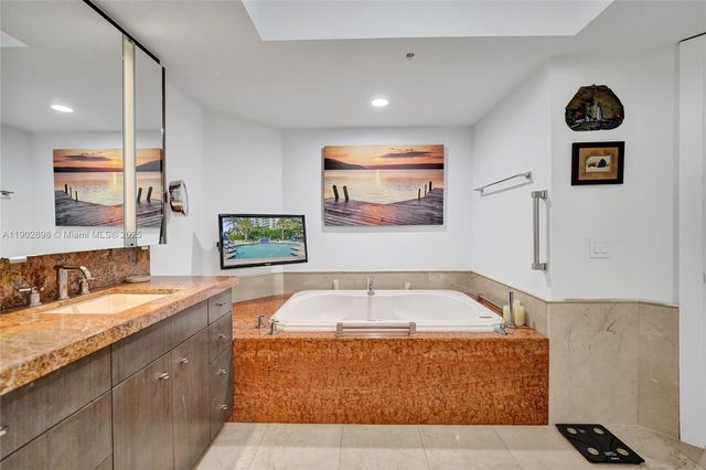 411 N New River Dr E 3703, Fort Lauderdale, FL 33301