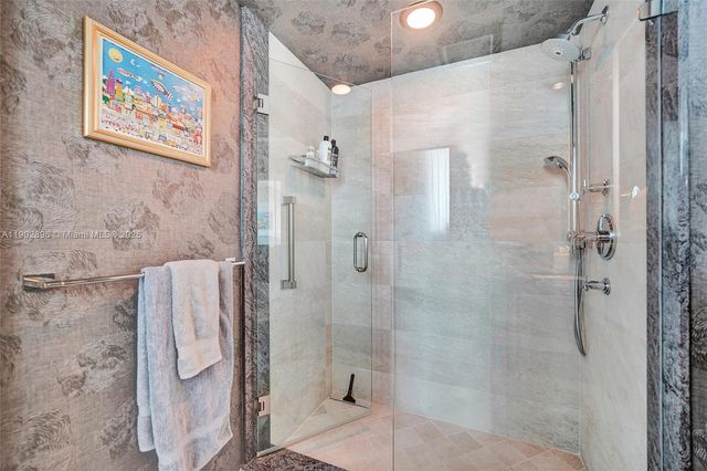 411 N New River Dr E 3703, Fort Lauderdale, FL 33301