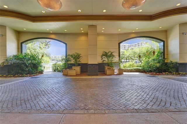 411 N New River Dr E 3703, Fort Lauderdale, FL 33301