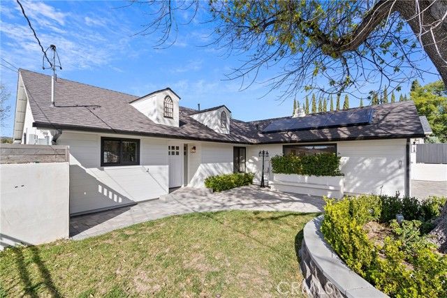 23417 Balmoral, West Hills (los Angeles), CA 91307