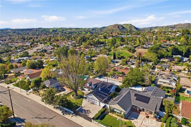 23417 Balmoral, West Hills (los Angeles), CA 91307