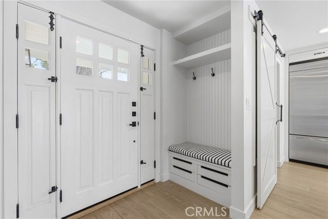 23417 Balmoral, West Hills (los Angeles), CA 91307