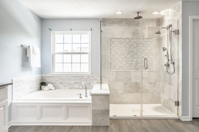 2515 Boylston Court, Zionsville, IN 46077