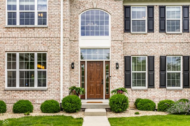 2515 Boylston Court, Zionsville, IN 46077