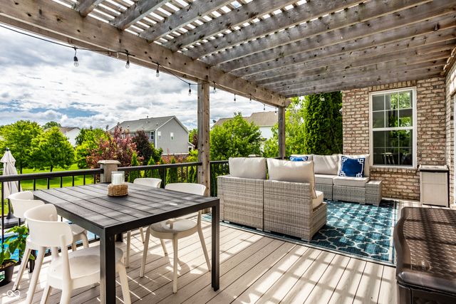 2515 Boylston Court, Zionsville, IN 46077