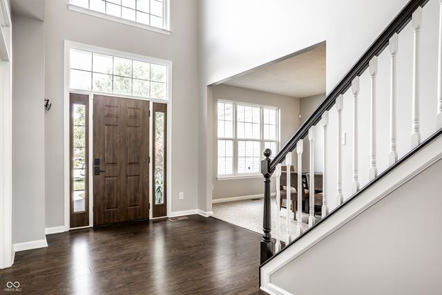 2515 Boylston Court, Zionsville, IN 46077