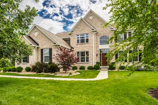 2515 Boylston Court, Zionsville, IN 46077