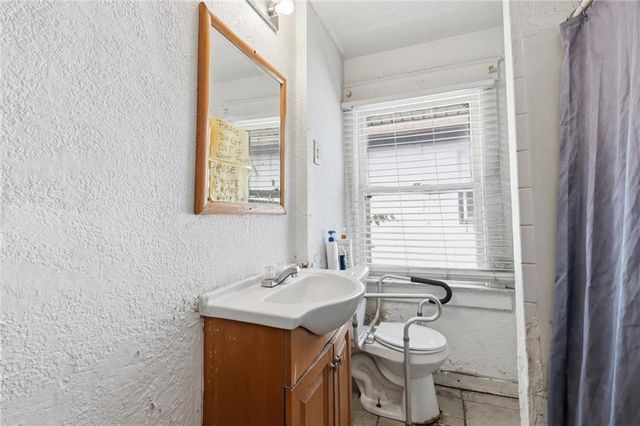 3744 Benton Boulevard, Kansas City, MO 64128