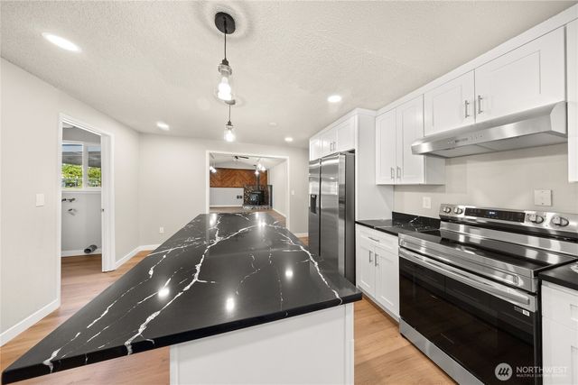 6834 S Huson Street, Tacoma, WA 98409
