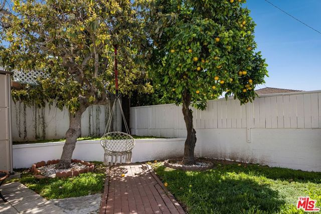 6446 W 85th Street, Los Angeles, CA 90045