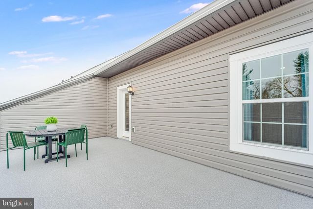 1735 WATER CROSSING RD, Baltimore, MD 21208