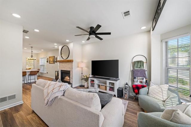 3164 Mill Springs Circle, Buford, GA 30519