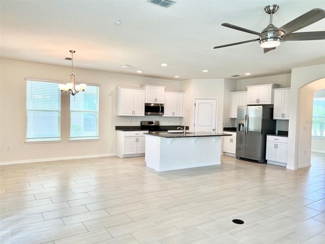 9330 MCLAREN ALLEY, Winter Garden, FL 34787