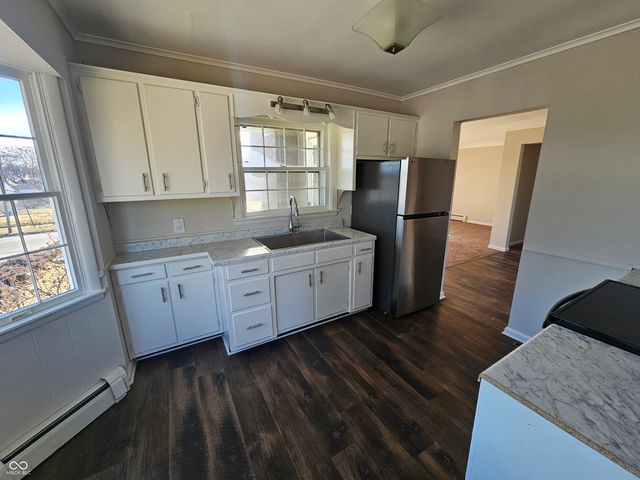 502 W Broadway Street, Alexandria, IN 46001