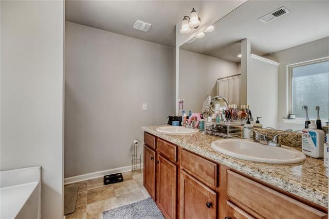 289 Magnaview Drive, Mcdonough, GA 30253