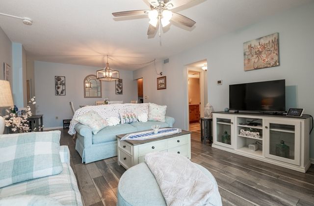 200 Locust St 106, Lynn, MA 01904