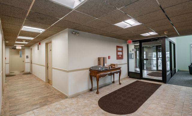 200 Locust St 106, Lynn, MA 01904