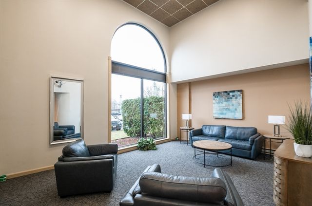 200 Locust St 106, Lynn, MA 01904