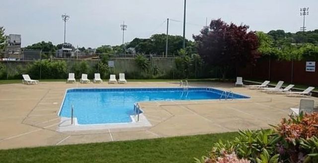 200 Locust St 106, Lynn, MA 01904