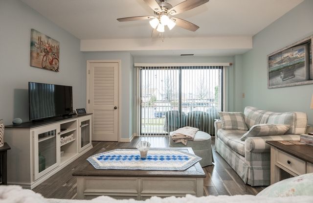 200 Locust St 106, Lynn, MA 01904