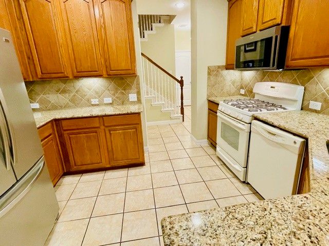 703 Chestnut Hill Drive, Allen, TX 75013