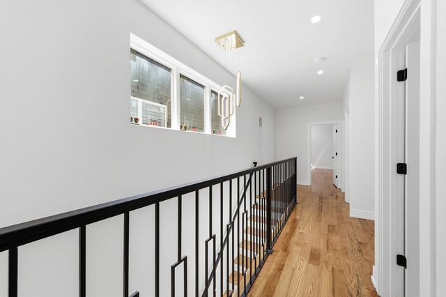 616 N Avers Avenue, Chicago, IL 60624