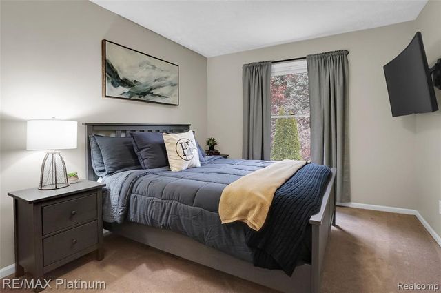 8039 Boulder Ridge Court, Brighton, MI 48116