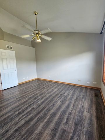 457 Hadley Court, Bartlett, IL 60103