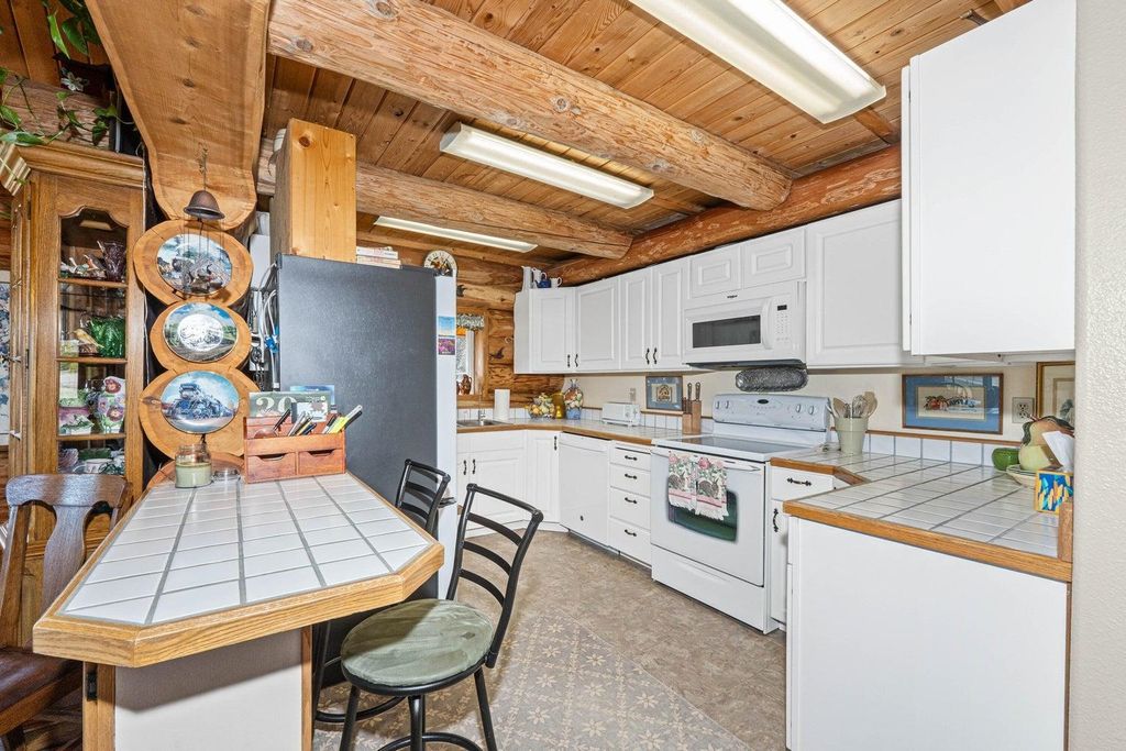 1114 N Stohr Rd, Newport, WA 99156 photo 18