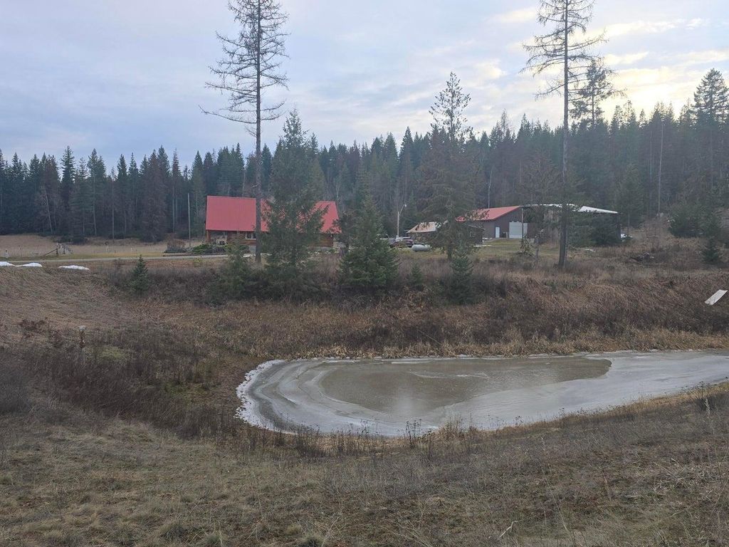 1114 N Stohr Rd, Newport, WA 99156 photo 5