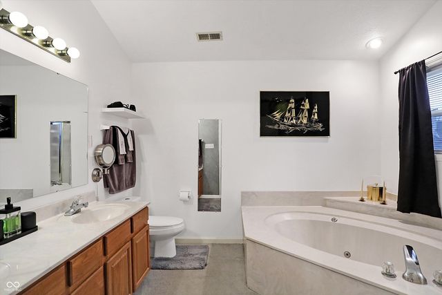 8655 Longspur Court, Indianapolis, IN 46234