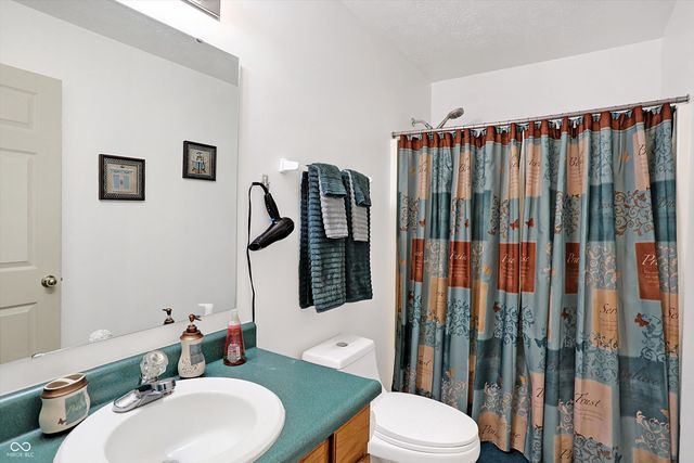 8655 Longspur Court, Indianapolis, IN 46234