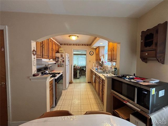 323 Carthage Avenue, St Louis, MO 63125