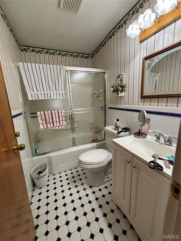 323 Carthage Avenue, St Louis, MO 63125