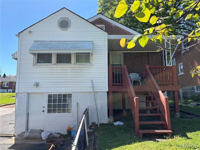 323 Carthage Avenue, St Louis, MO 63125