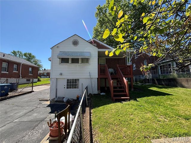 323 Carthage Avenue, St Louis, MO 63125