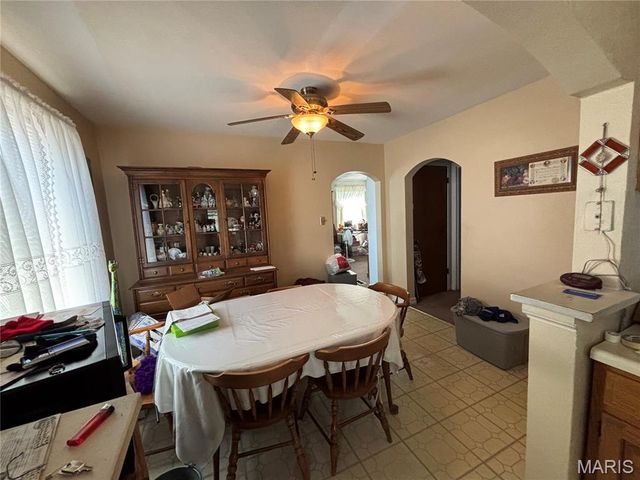 323 Carthage Avenue, St Louis, MO 63125